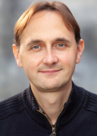 Paul Thomas