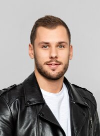 Валерий Попович