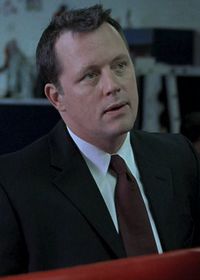 Detective Graham Larson