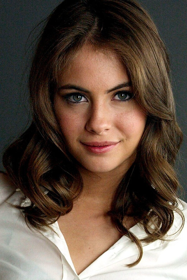 Willa Holland