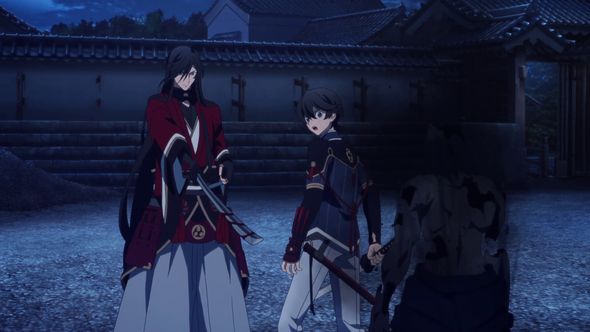 Horikawa Kunihiro has manifested as a Sword Warrior and is joined by Izumin...