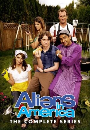 Aliens in America Season 1 poster