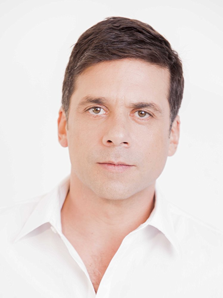 Gustavo Ángel