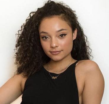 Kayla Maisonet