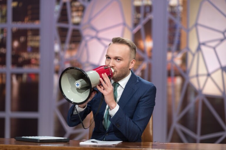 Zondag met Lubach S7 E07 – Lelystad Airport