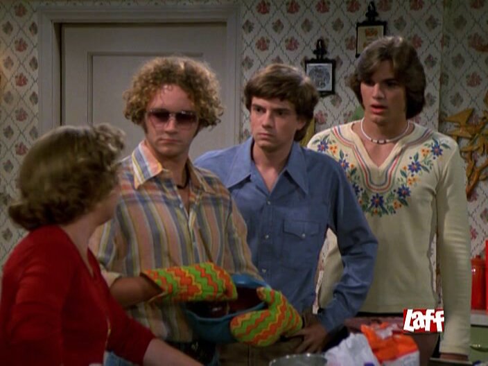 Garage Sale - That '70s Show S02E01 | TVmaze