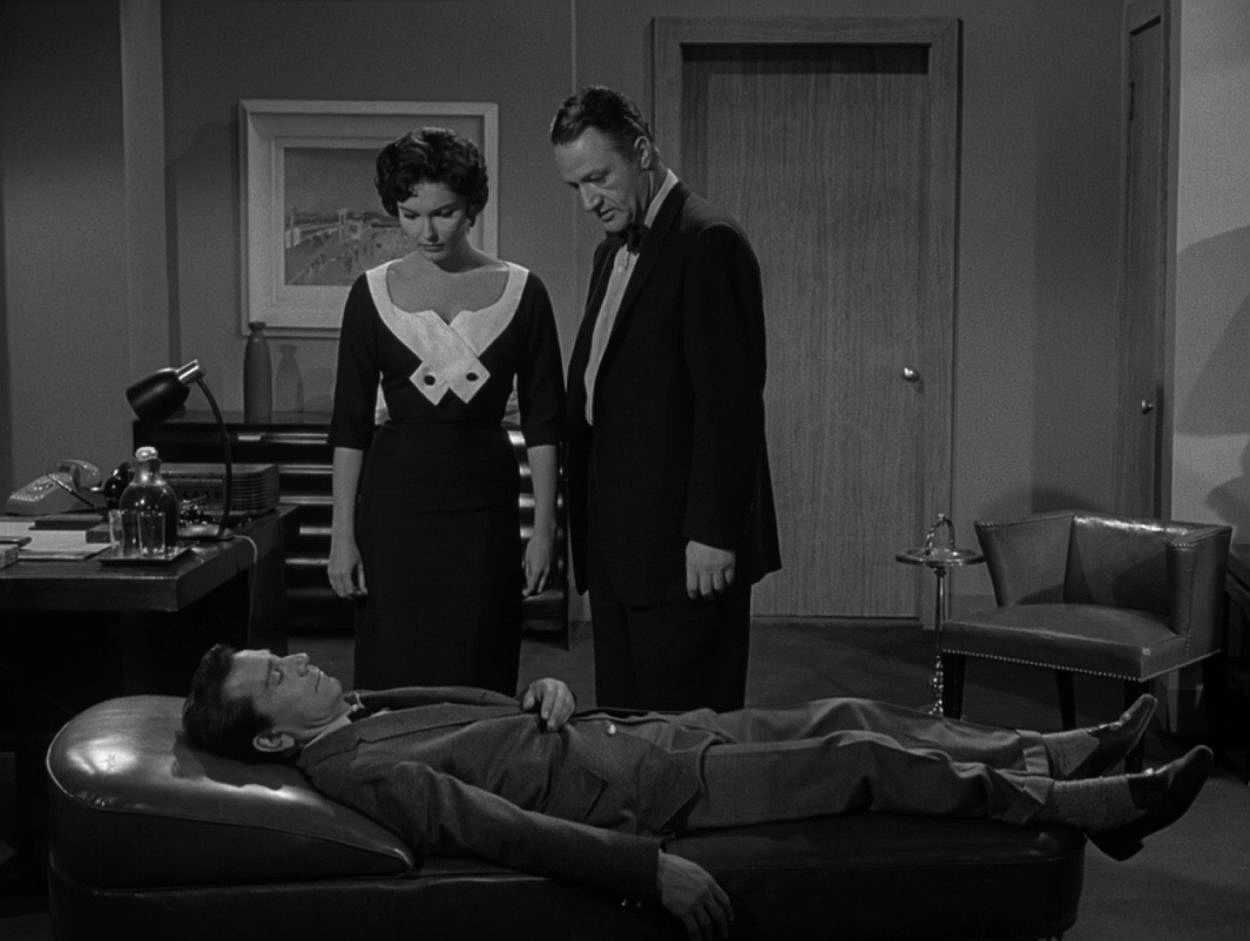 "Perchance to Dream", Twilight Zone S01E09
