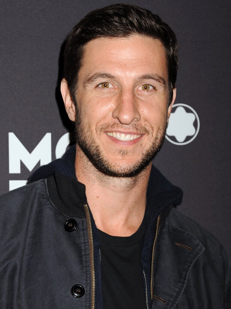 Pablo Schreiber Image #466870 | TVmaze