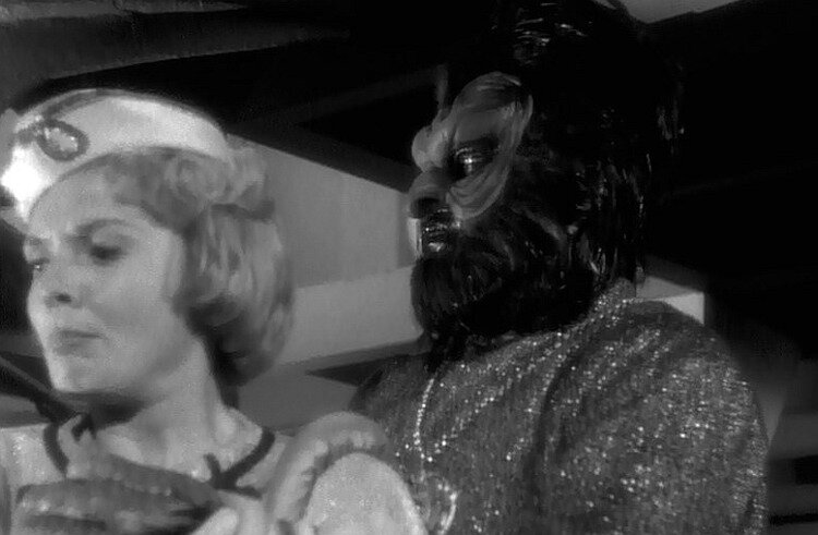 0. Janet De Gore, Simon Oakland, The Outer Limits S01E23. 