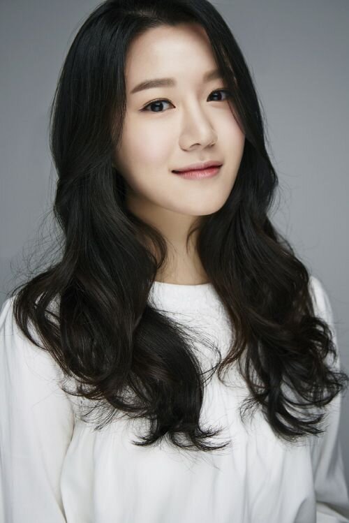 Lee Da In