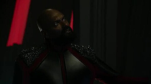 Colin Salmon, Krypton S02E07