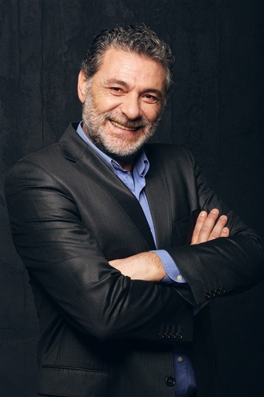 Özcan Varaylı