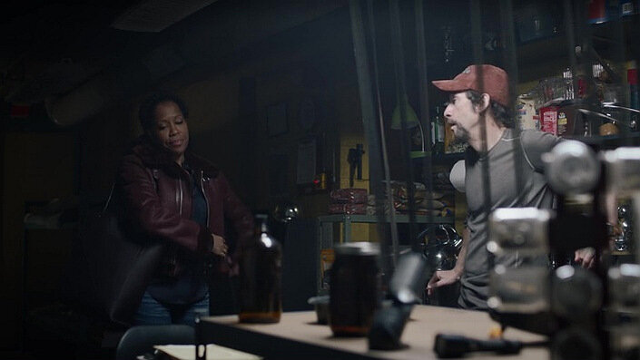 Regina King, Tom Blake Nelson, Watchmen S01E04