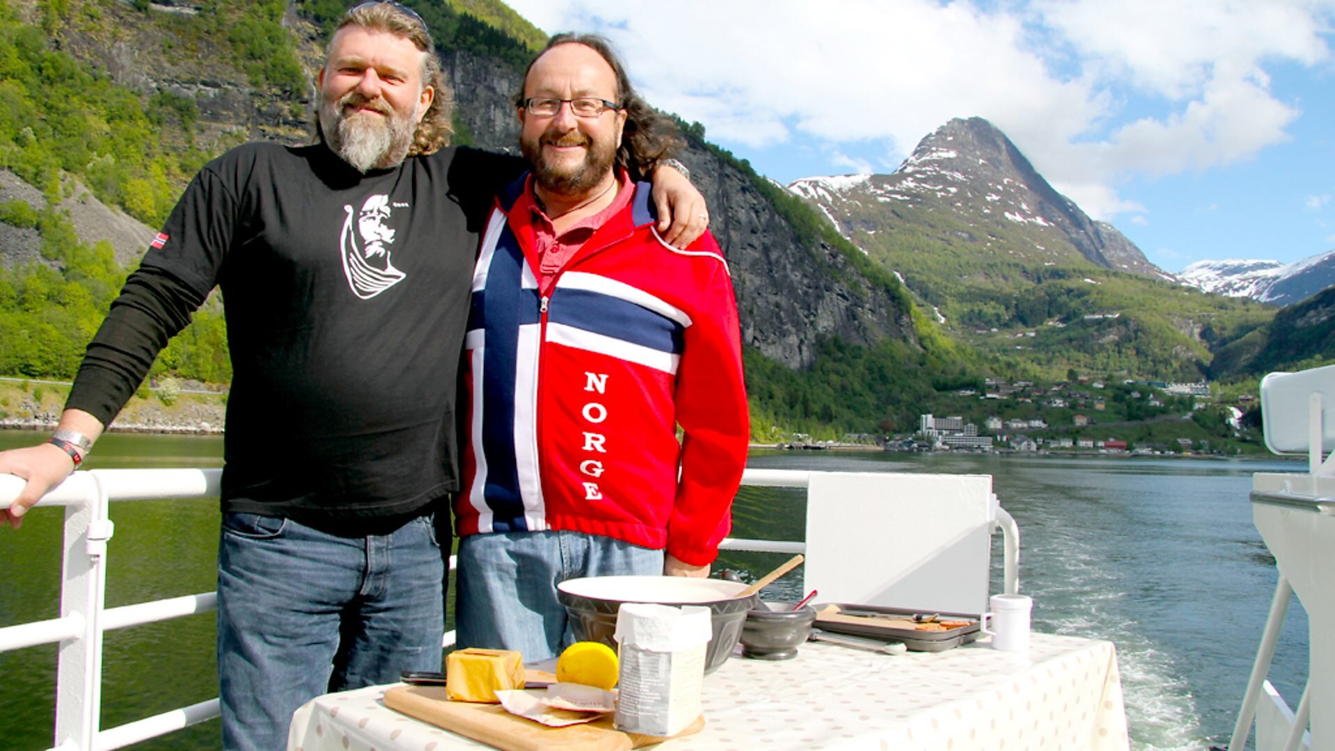 Hairy Bikers' Bakeation S1 E01 – Norway