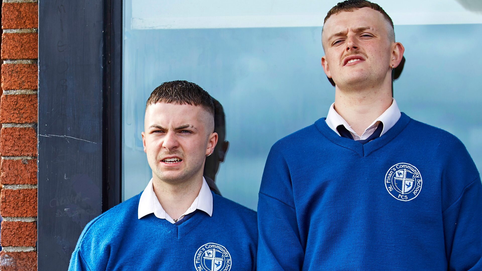 Юные преступники. Хулиганьё (the young offenders). The young offenders сериал. Хулиганье. Юные преступники сериал кадры.