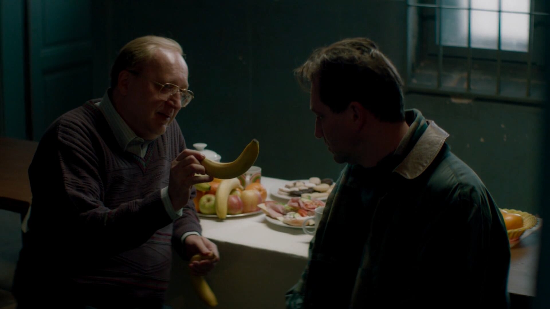 Rédl S1 E02 – Komu se dá věřit?