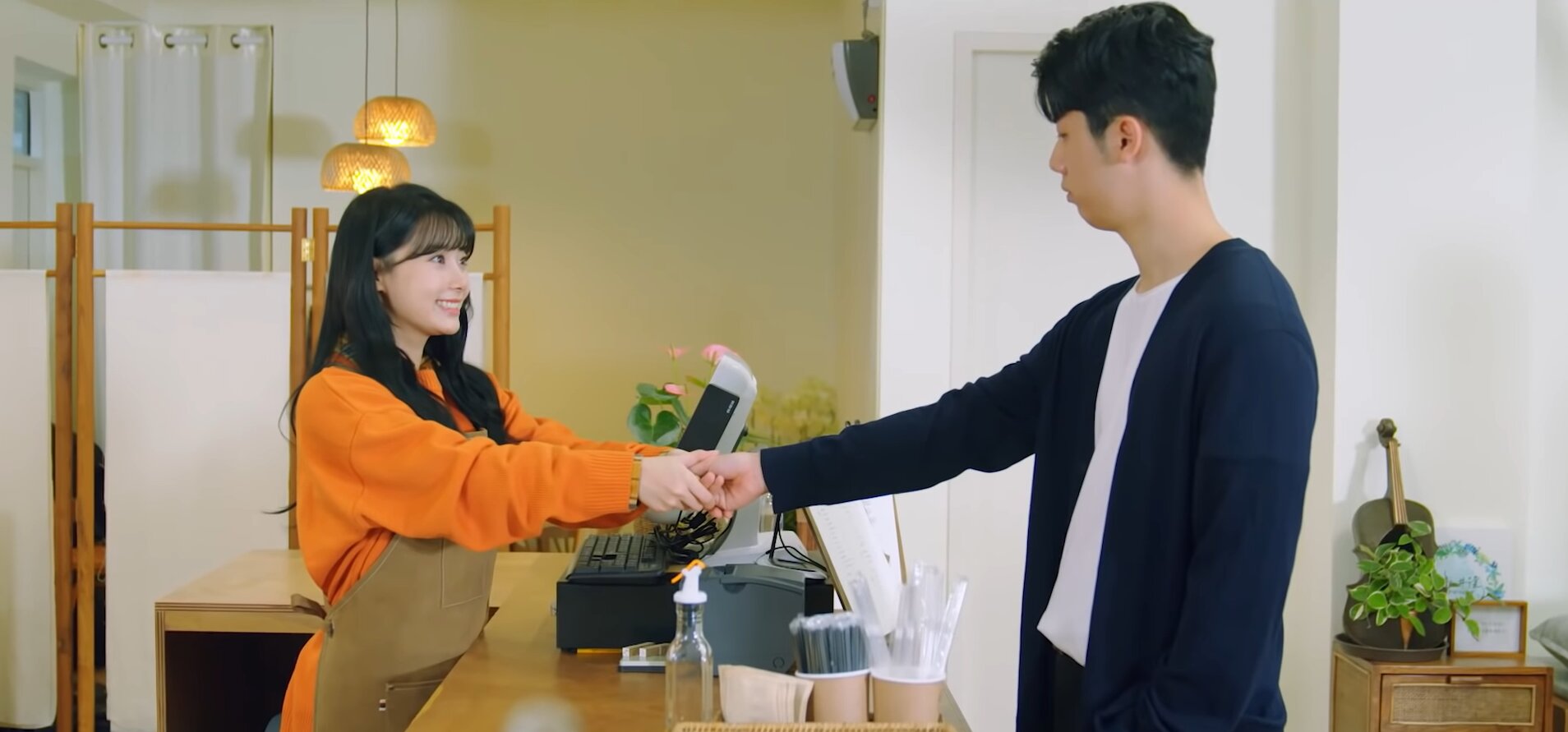 Touch Me If You Can S1 E01 – Episode 1