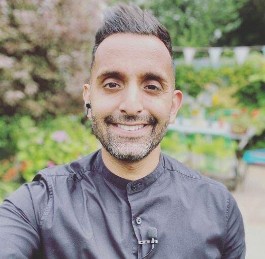 Dr Amir Khan