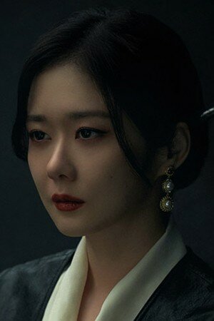 Hong Ji Ah