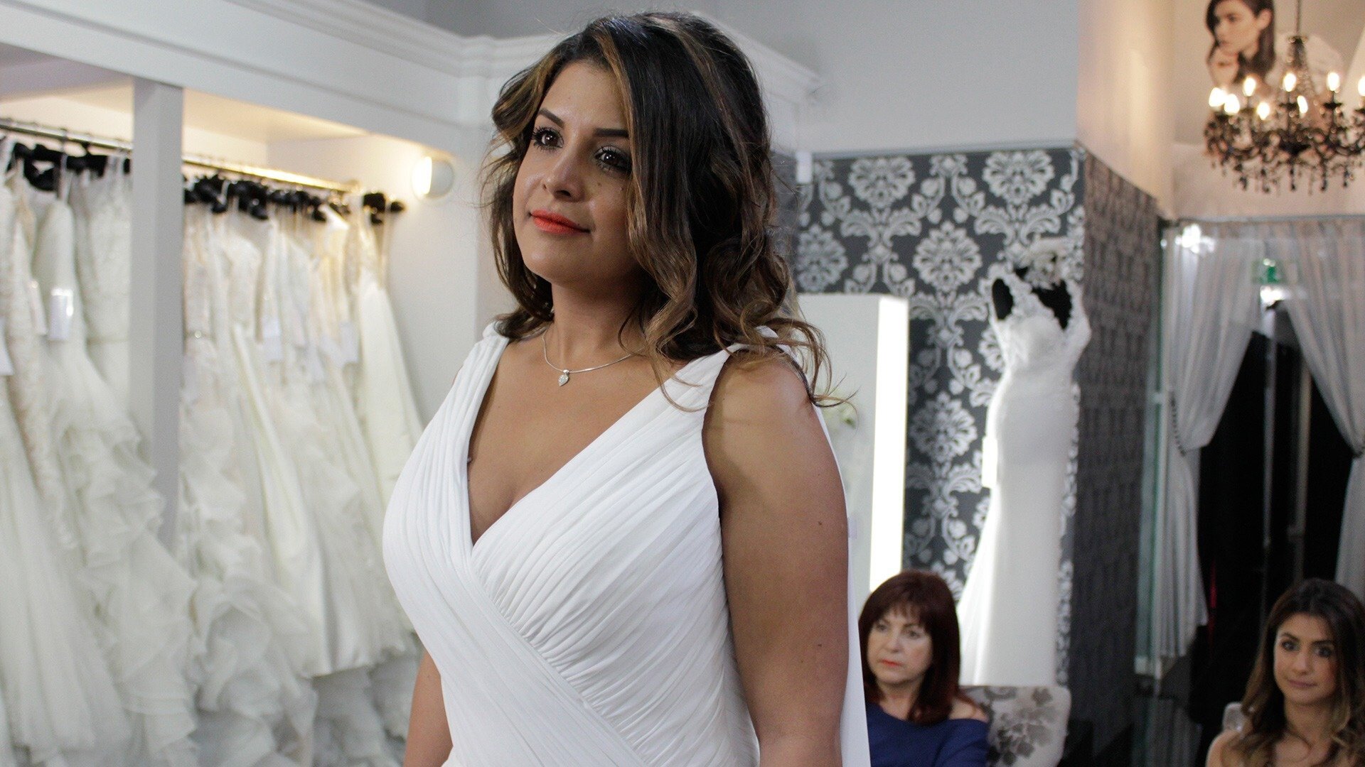 Say Yes to the Dress UK S3 E07 – The Bridal Breakdown Show