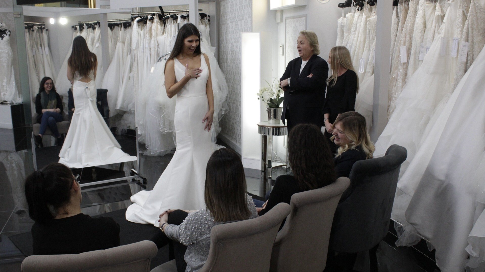 Say Yes to the Dress UK S3 E24 – The Style Wars Show