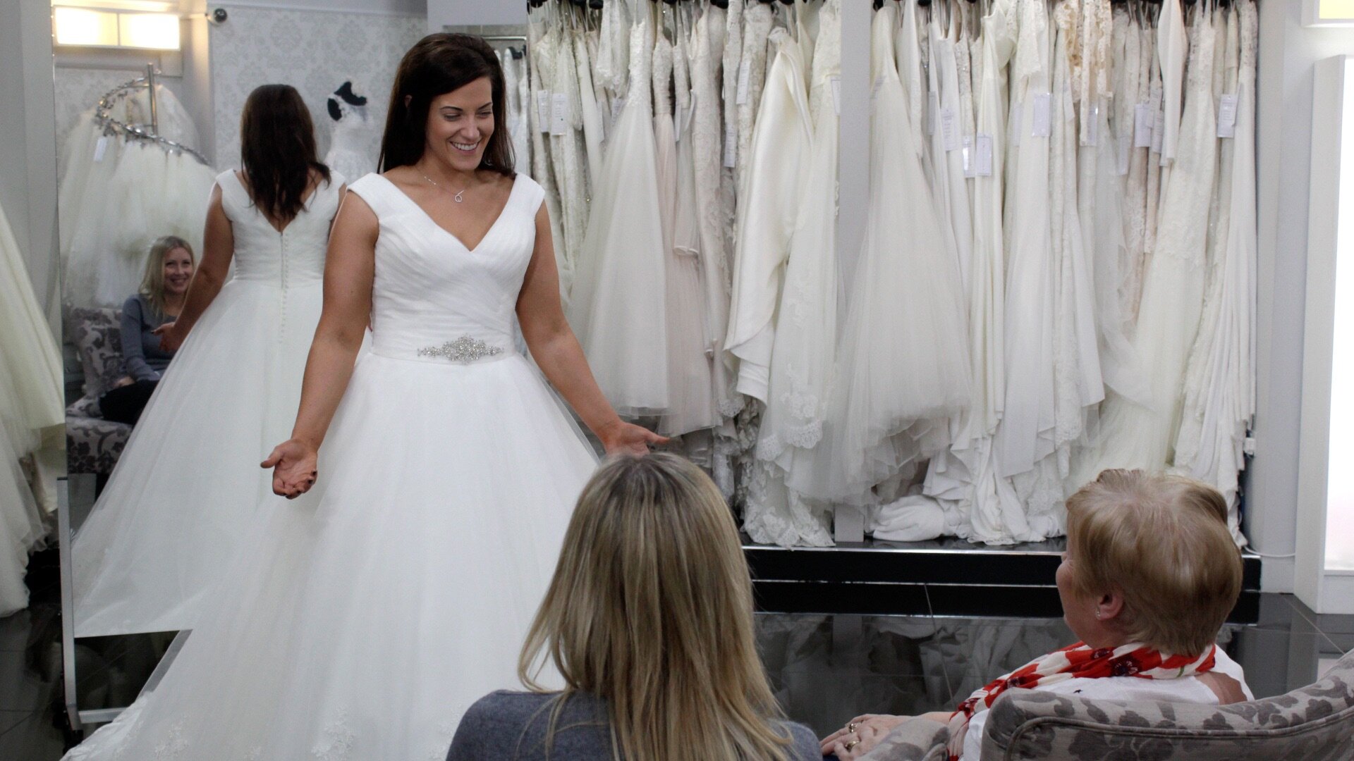 Say Yes to the Dress UK S3 E31 – The Pursuit of Perfection Show