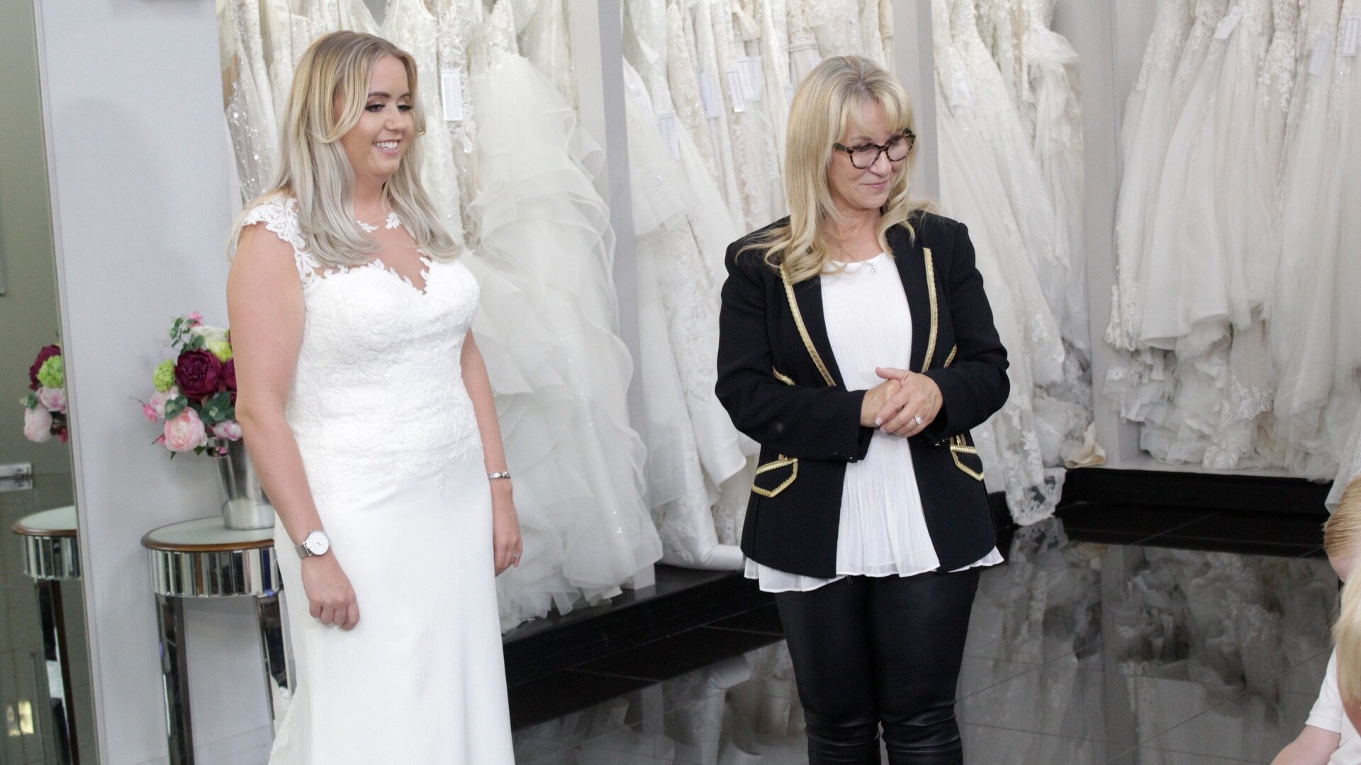 Say Yes to the Dress UK S4 E25 – Family First