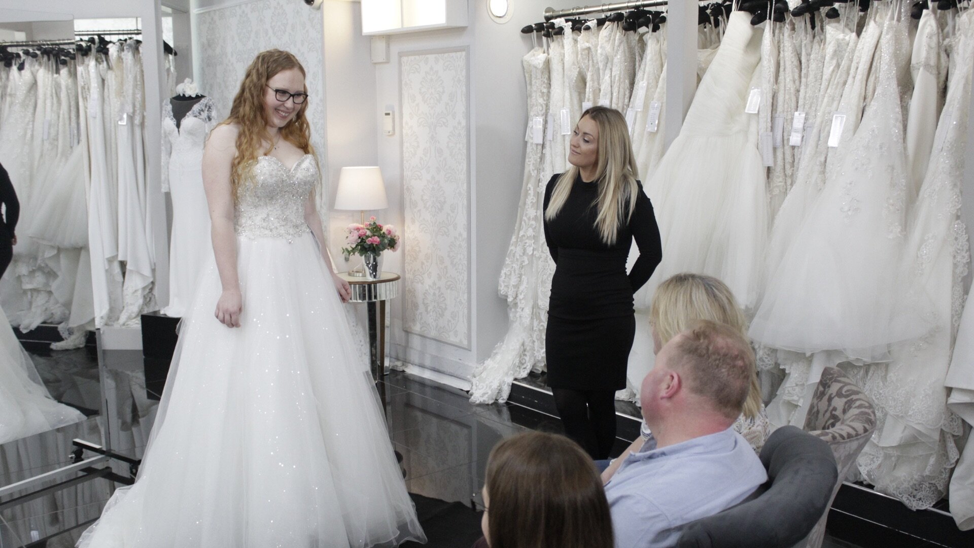 Say Yes to the Dress UK S4 E39 – Daddy's Girls
