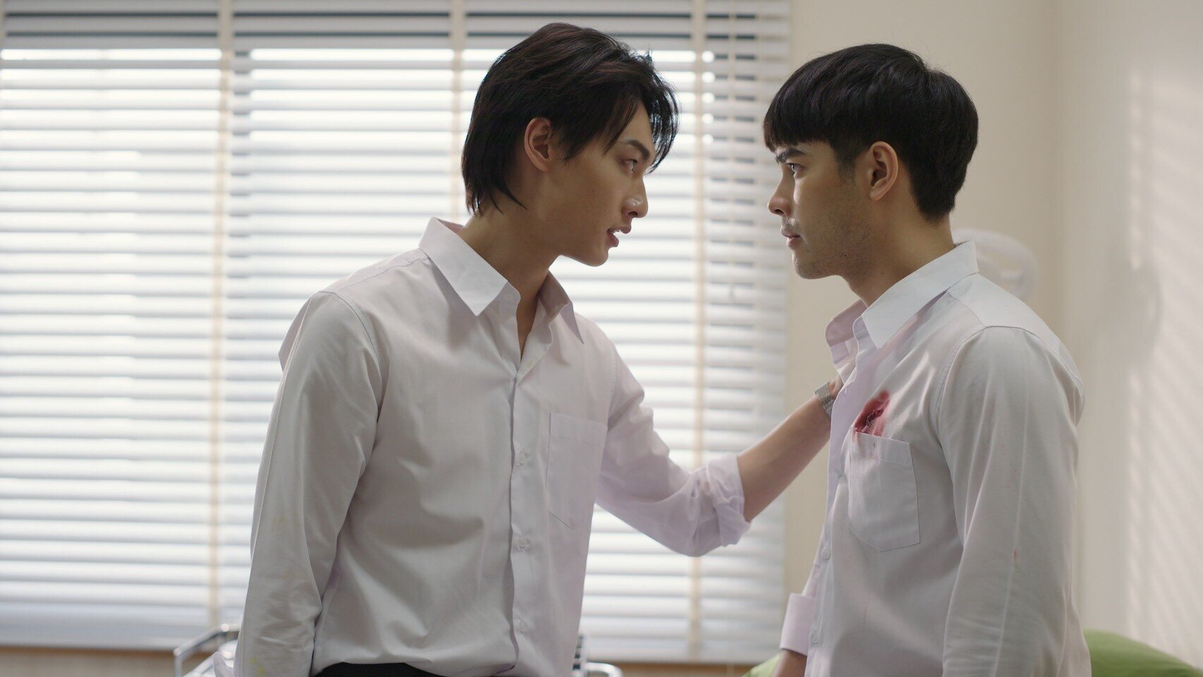 Golden Blood S1 E02 – Episode 2