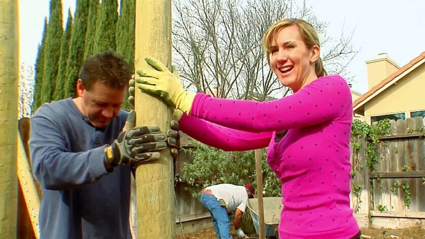 Yard Crashers S3 E03 – Island Waterfall