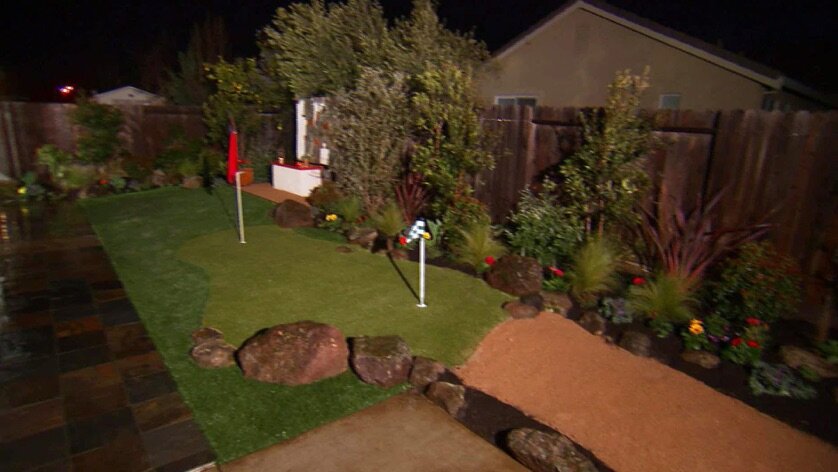 Yard Crashers S3 E05 – Modern Putting Green