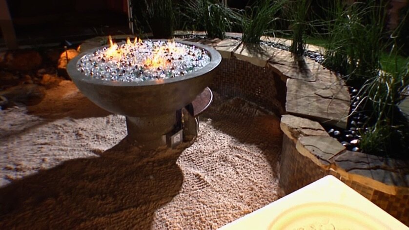 Yard Crashers S4 E03 – Vegas Water Table