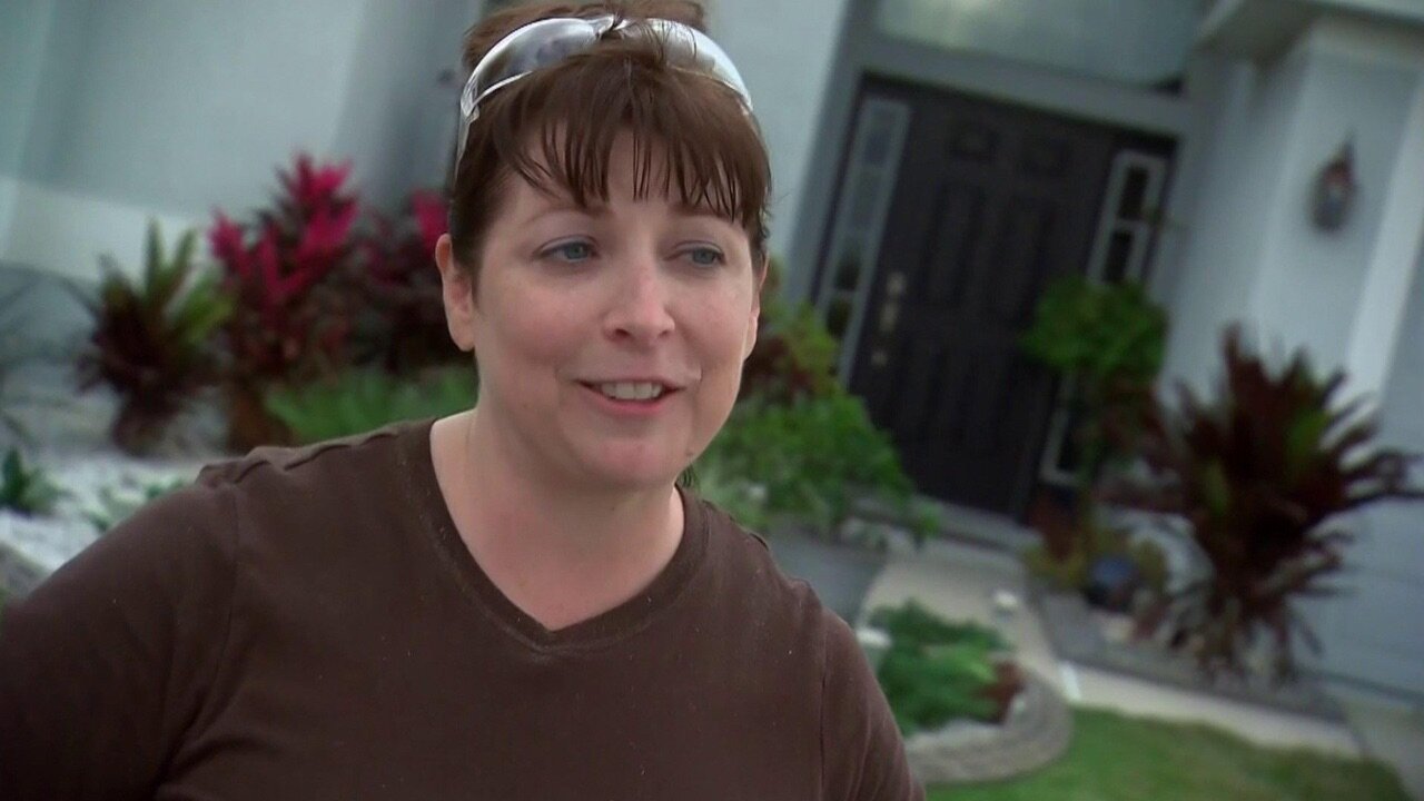 Yard Crashers S7 E11 – Tampa Party Pad