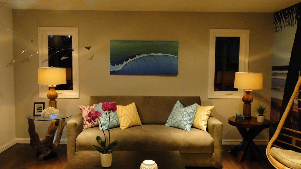 Room Crashers S2 E02 – Seaside Family Room