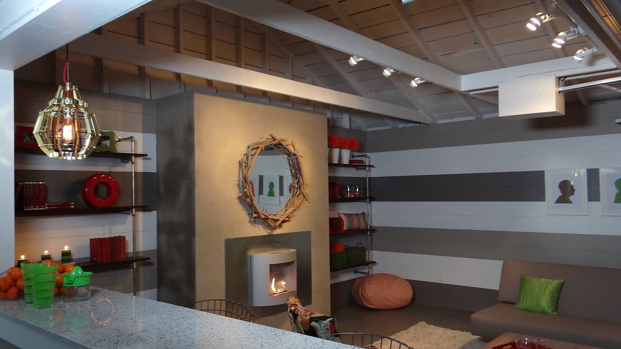 Room Crashers S3 E03 – Cozy Contemporary Retreat