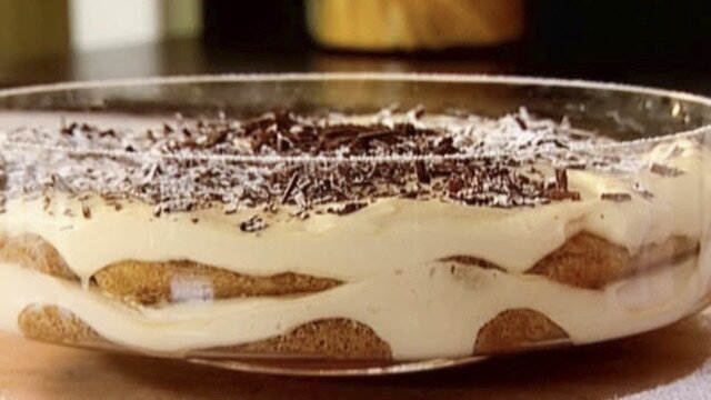 Barefoot Contessa S1 E07 – The Homecoming