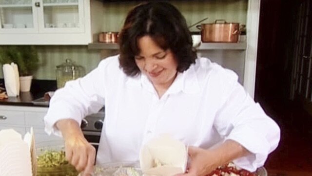 Barefoot Contessa S1 E08 – The Portable Picnic