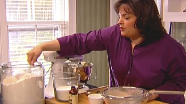 Barefoot Contessa S2 E02 – Card Sharks' Delight