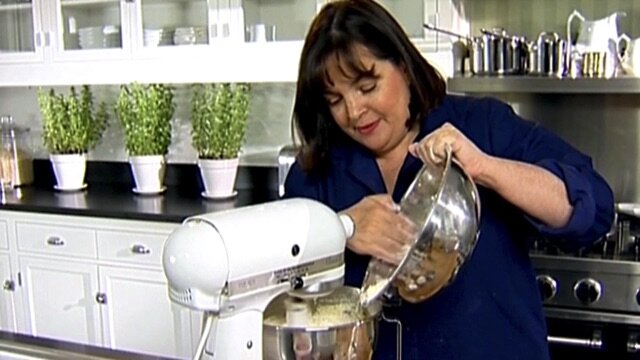 Barefoot Contessa S3 E08 – Book Party