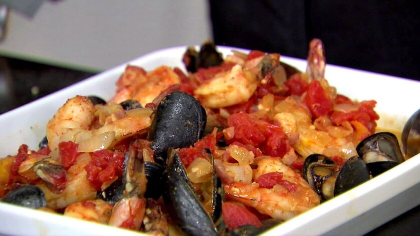 Barefoot Contessa S10 E10 – Friends of Friends