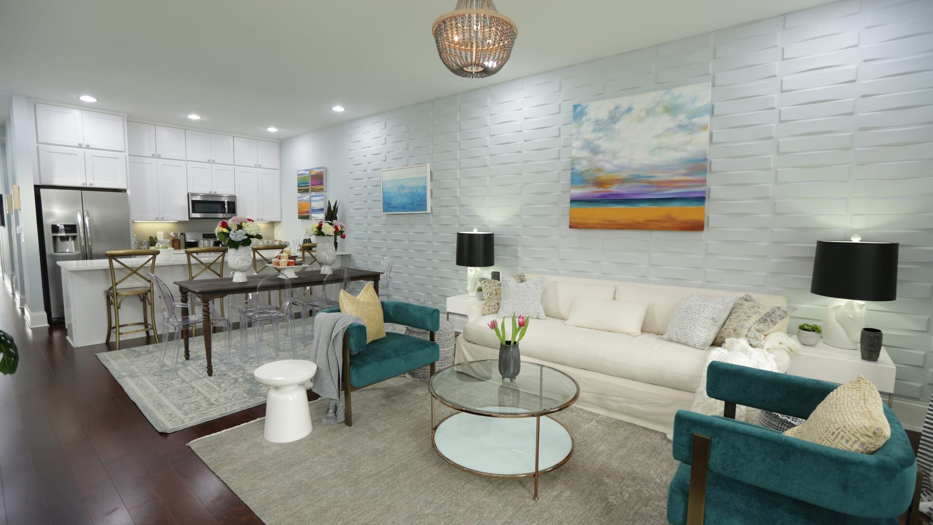 Good Bones S4 Special – Down to the Studs: Smelly Shotgun House