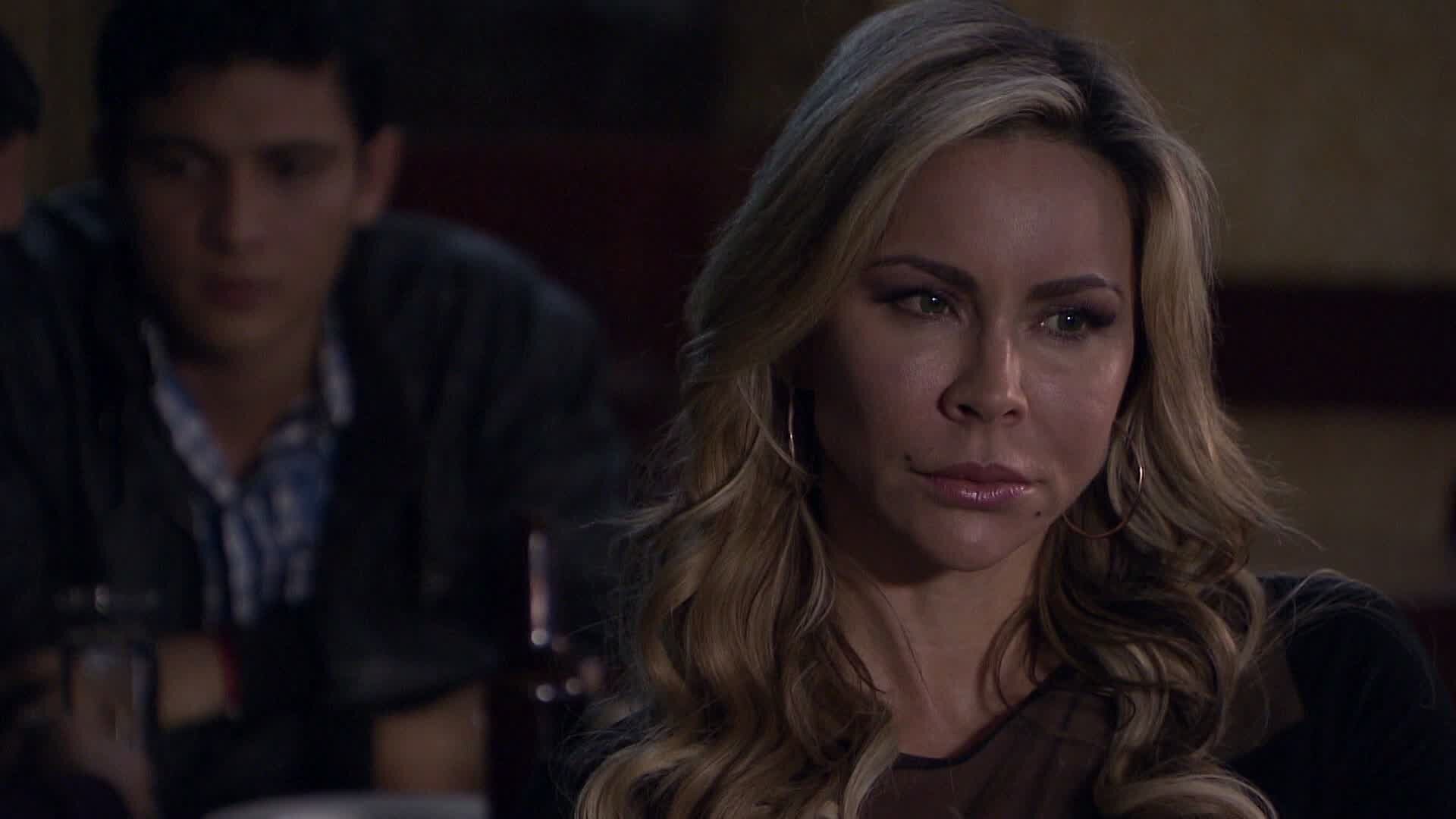 Los Miserables S1 E106 – Gallo desplumado