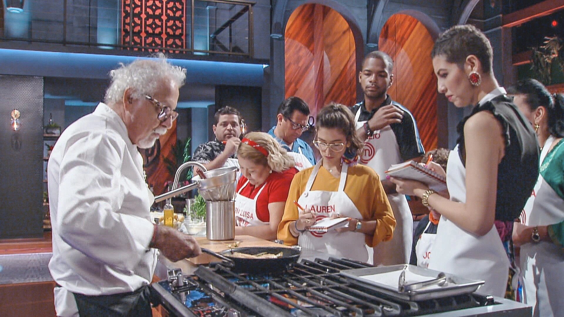 MasterChef Latino S1 E09 – Los expertos e influencers