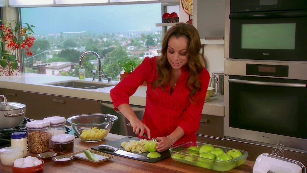 Mexican Made Easy S3 E09 – Family Time