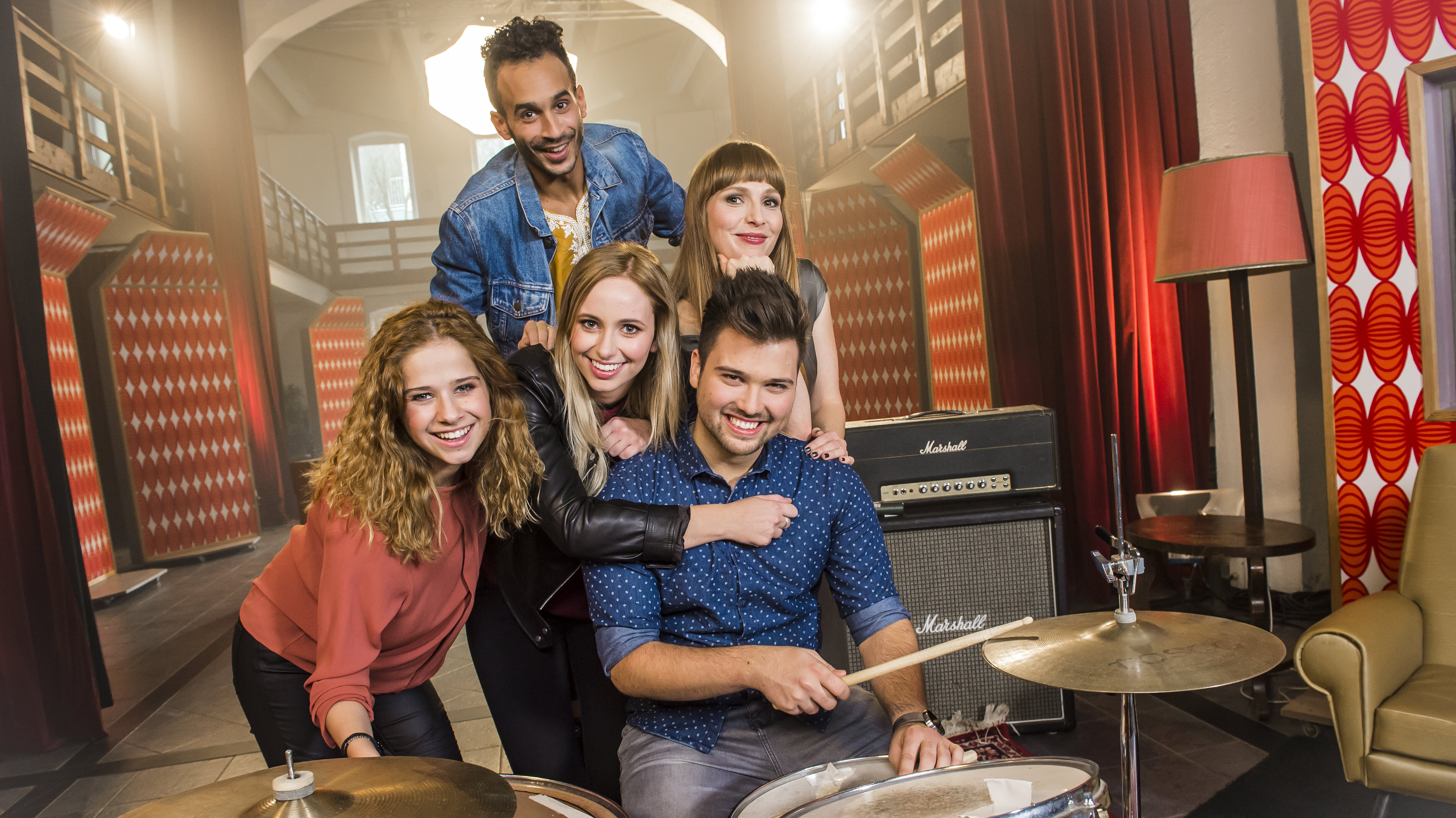 Eurosong 2016 S1 E01 – Aflevering 1