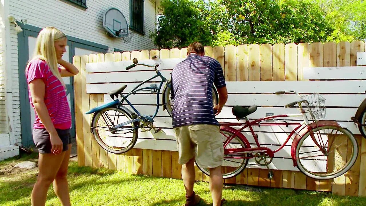 Going Yard S1 E09 – Creating Vintage Charm with New and Old Elements