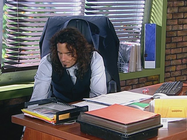 El Cuerpo del Deseo S1 E142 – Capítulo 142