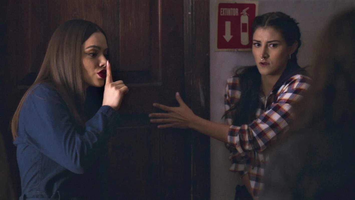 Falsa Identidad S2 E12 – El refugio del Buitre