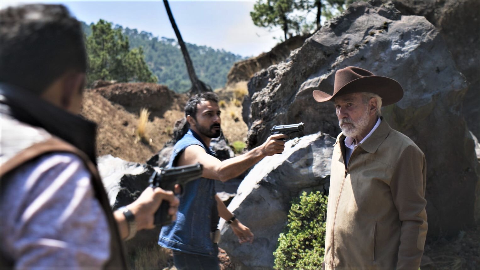 Falsa Identidad S2 E49 – Rodeados