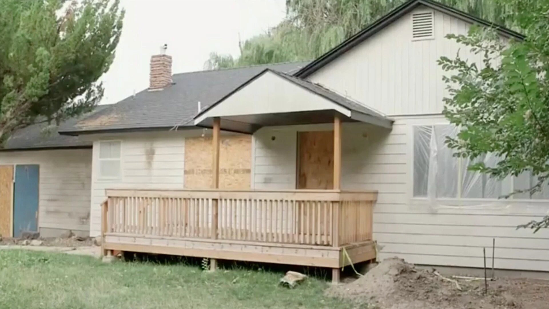 Boise Boys S2 E01 – Willow Tree Farmhouse